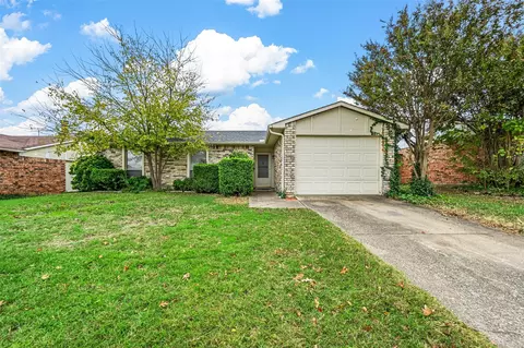 718 Roaming Road Dr, Allen, TX 75002