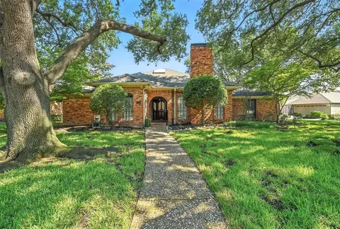 1401 Ports O Call Dr, Plano, TX 75075