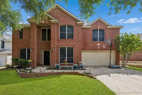 3 Roosevelt Ct, Mansfield, TX 76063