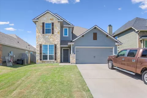 10416 Langham Dr, Waco, TX 76708