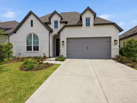 505 Red Barn Dr, Van Alstyne, TX 75495