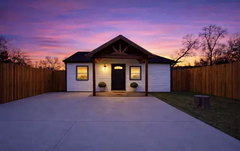 2837 May St, Fort Worth, TX 76110