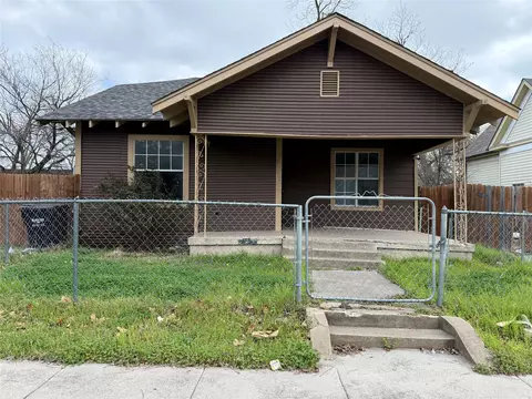2917 Walnut St, Greenville, TX 75401