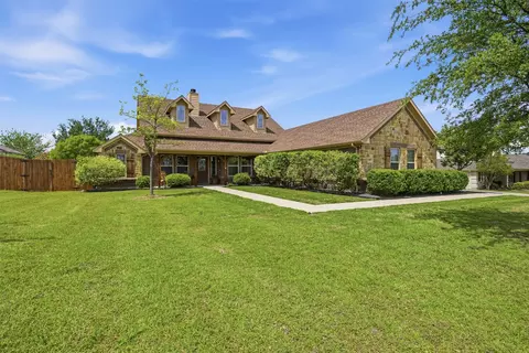 289 Highland Dr, Aledo, TX 76008