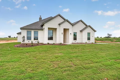 504 Clifton Ct, Springtown, TX 76082