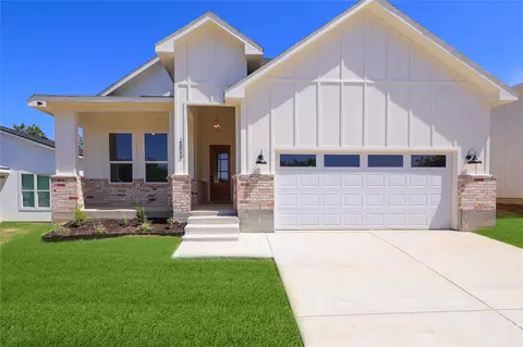 2829 Avenue L, Fort Worth, TX 76105