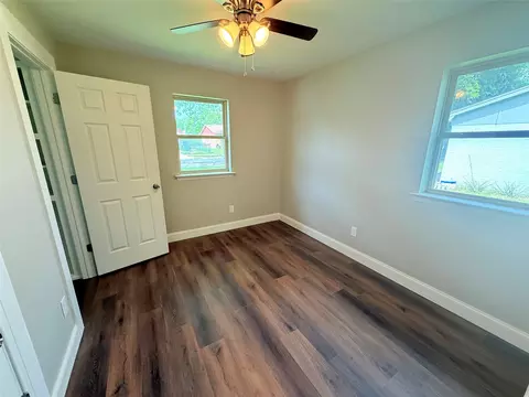 Bedroom - 724 Windsor Dr, Everman, TX 76140 photo 3 of 3