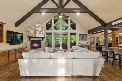 1402 Lakeview Blvd, Denton, TX 76208