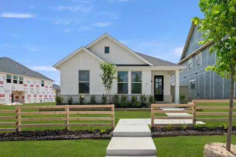 8708 Treeline Pkwy, Justin, TX 76247