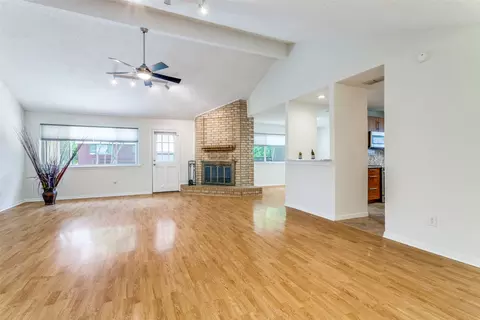 Living - 200 Lark Ln, Euless, TX 76039 photo 1 of 4