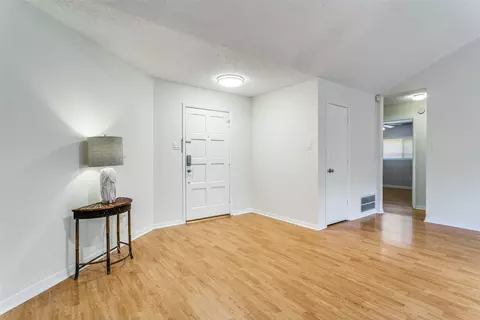 Other - 200 Lark Ln, Euless, TX 76039 photo 2 of 6