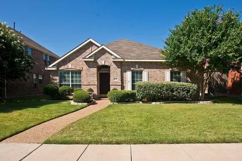 12315 Red Hawk Dr, Frisco, TX 75033