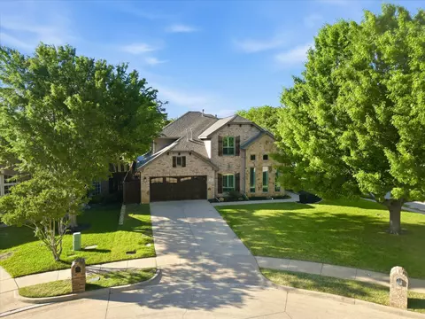 100 Red Bluff Ct, Hickory Creek, TX 75065