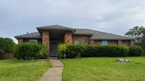 4618 Westlake Dr, Garland, TX 75043