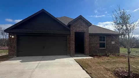 3204 Charleston Dr, Ennis, TX 75119