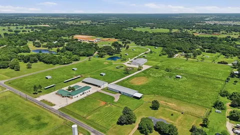 1030 Roland Rd, Whitesboro, TX 76273