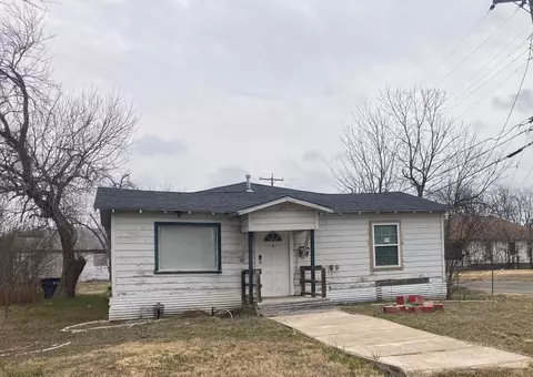 2434 S 9th St, Waco, TX 76706