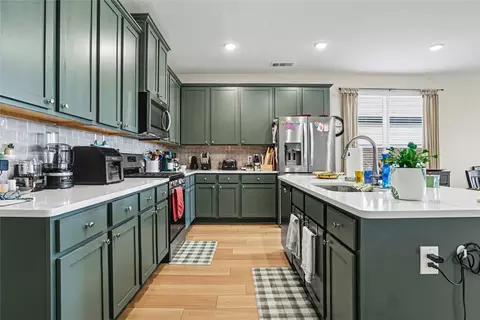 8134 Grotto Dr, Royse City, TX 75189