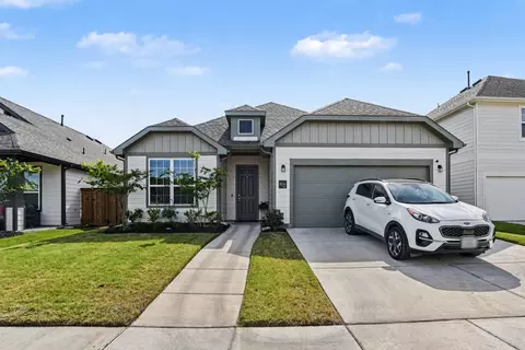 8134 Grotto Dr, Royse City, TX 75189
