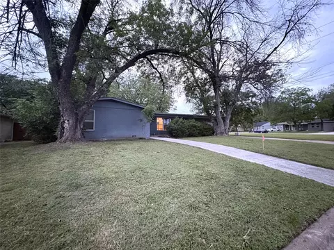 2829 Cecil Dr, Richland Hills, TX 76118