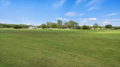 11742 Dane Rd, Pilot Point, TX 76258 photo 37