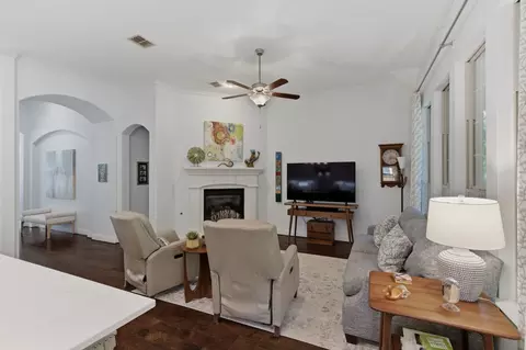 Living - 815 Dove Trl, Euless, TX 76039 photo 1 of 1