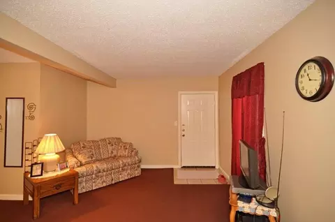 203 Love St, Weatherford, TX 76086