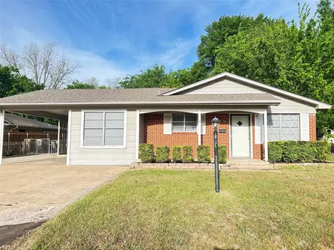 913 Fisher St, Sulphur Springs, TX 75482