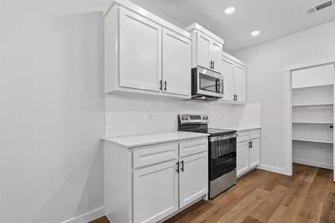 Kitchen - 113 N Third St, Celeste, TX 75423 photo 6 of 9