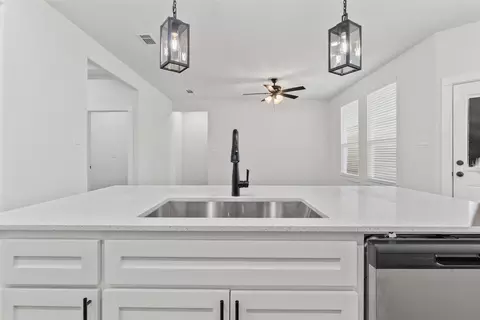 Kitchen - 113 N Third St, Celeste, TX 75423 photo 8 of 9