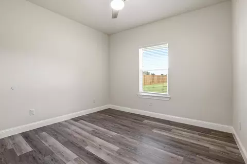 Bedroom - 903 W Cardinal St, Ector, TX 75439 photo 4 of 4