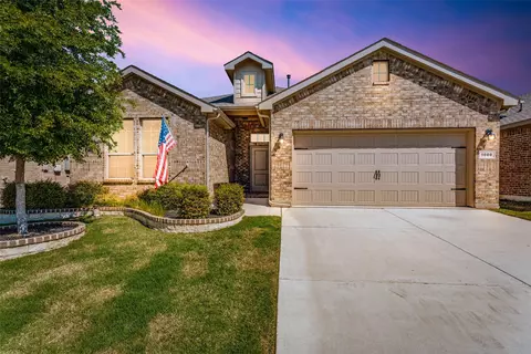 1808 Eridanus Dr, Haslet, TX 76052