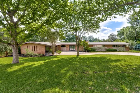 4101 Hildring Dr E, Fort Worth, TX 76109