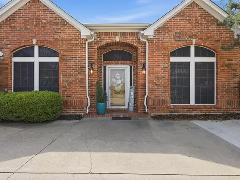1917 Vintage Dr, Corinth, TX 76210