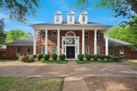 2400 Danbury Dr, Colleyville, TX 76034