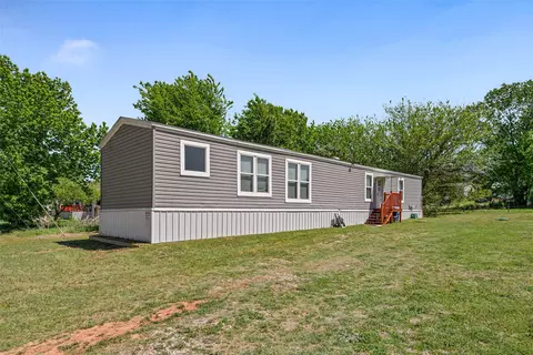 707 Sun Ct, Granbury, TX 76049