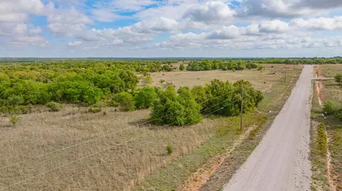 12 North State Avenue, Stephenville, TX 76401