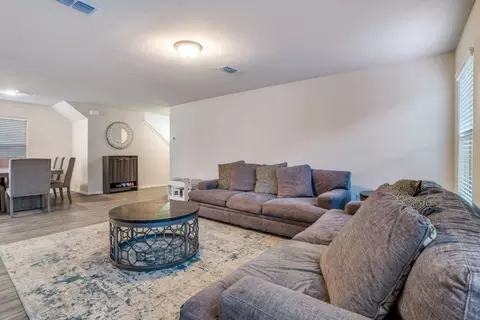 Living - 404 Glendale Dr, Van Alstyne, TX 75495 photo 1 of 1