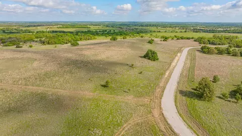 13 North State Avenue, Stephenville, TX 76401