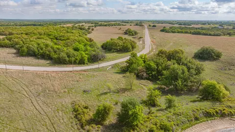 14 North State Avenue, Stephenville, TX 76401