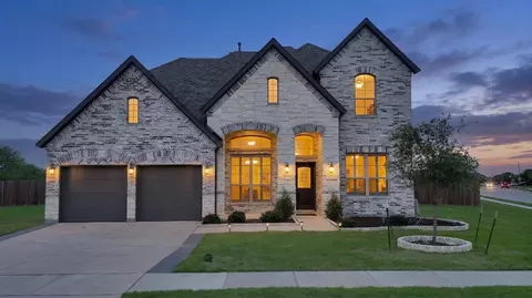 4701 Camp Verde Cir, Sherman, TX 75092