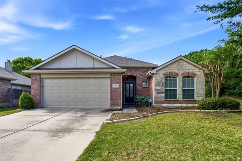 1904 Fairmount Park Dr, Denton, TX 76210