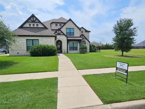 1505 Hudson Dr, Ennis, TX 75119