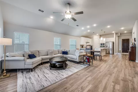 16505 Hidden Cove Dr, Celina, TX 75009