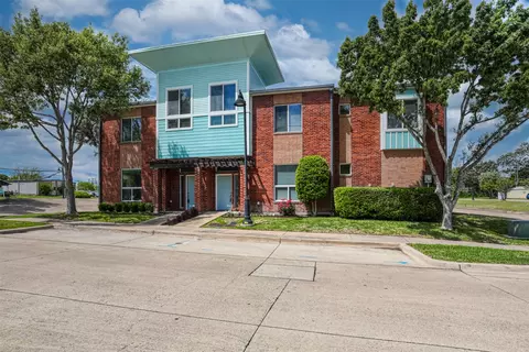 111 N Merrill Ave, Duncanville, TX 75116