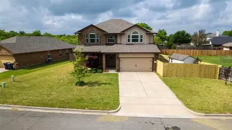 10008 Iron Horse Trl, Waco, TX 76708