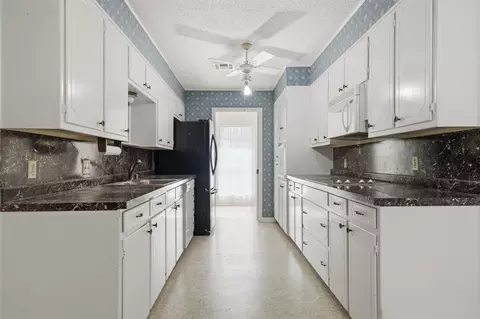 Kitchen - 9321 Tree Lake Dr, Waco, TX 76708 photo 1 of 1