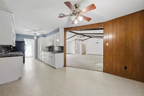 Entry Way - 9321 Tree Lake Dr, Waco, TX 76708 photo 1 of 1