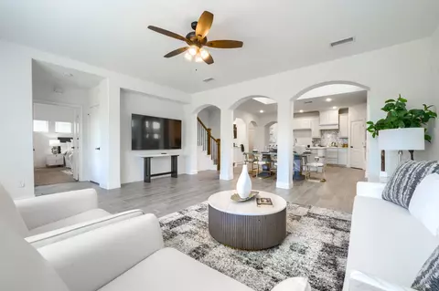 1312 Arrowwood Dr, Aubrey, TX 76227