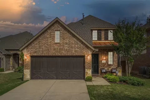 910 Kirby Dr, Argyle, TX 76226